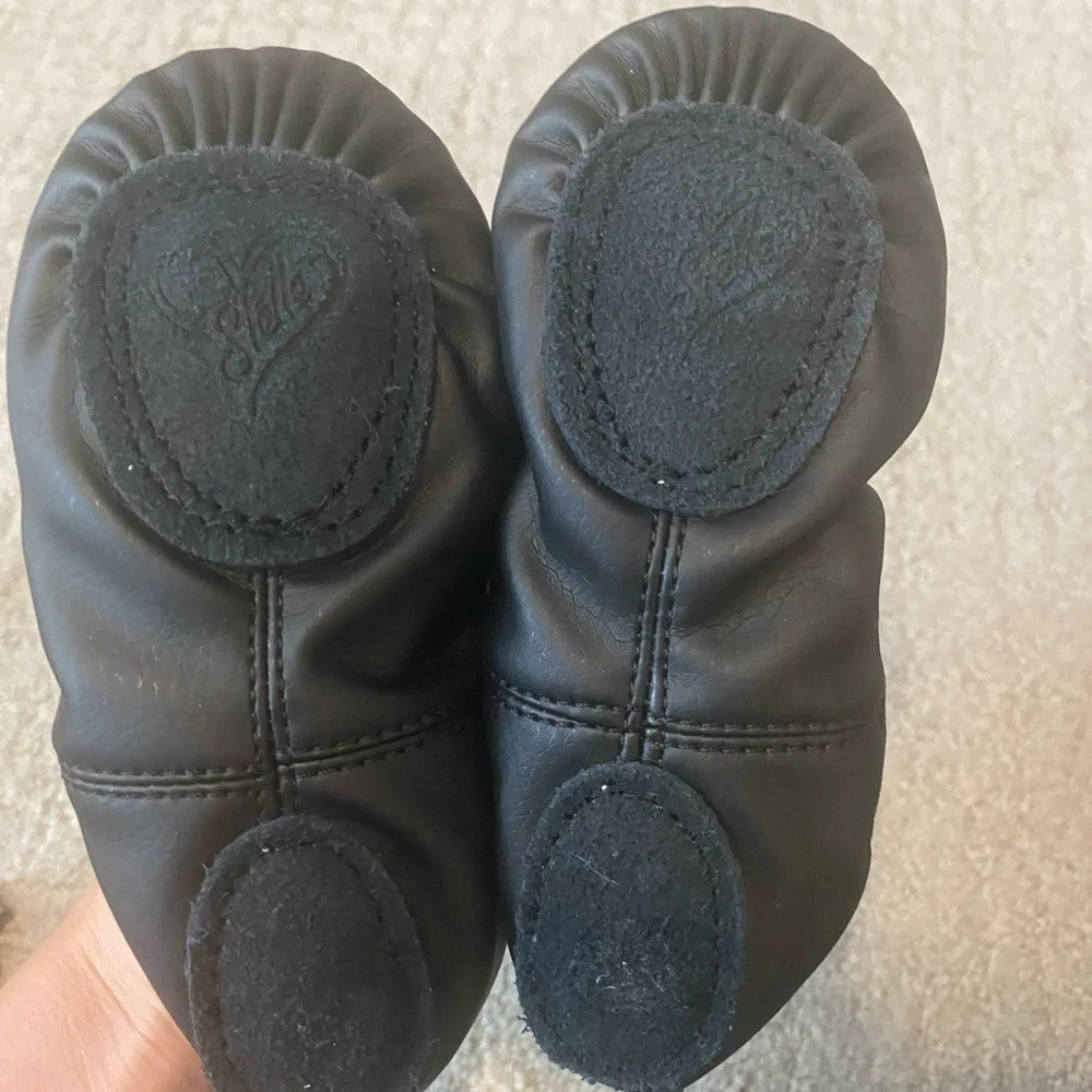 NEW Black Split Sole Ballet Slippers Shoes Size 8 Cushioned Sole Dance Jazz